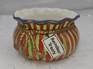 Fitz & Floyd Classics Kringle “Reindeer Treats” Bag Bowl – Handcrafted China...